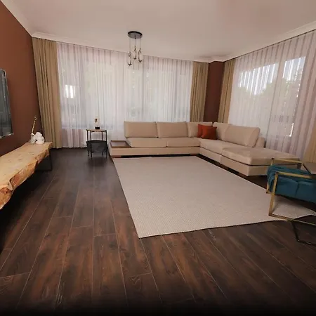 1002 135 Sqm Peaceful Minimal Architecture דירה *